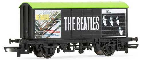 (image for) PLEASE PLEASE ME/WITH THE BEATLES TRAIN WAGON
